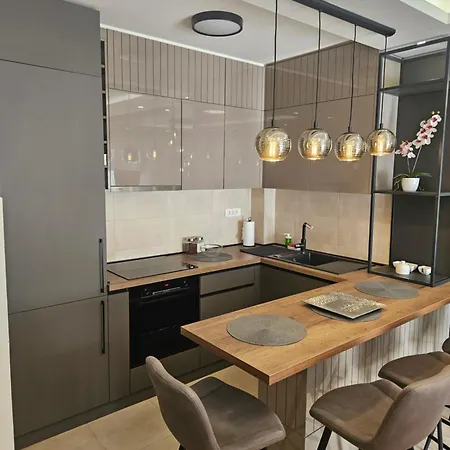 Miss Extra Lux * Mladenovac